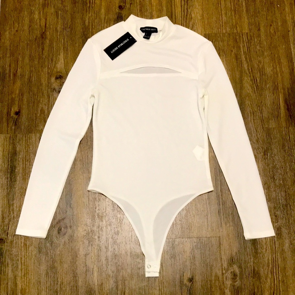 NWT**High Society Streetwear White bodysuit**